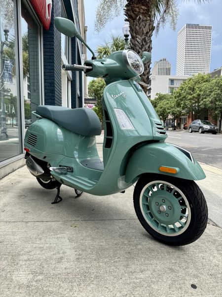 New 2027 Vespa GTS 310 