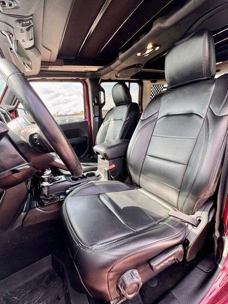 Used 2021 Jeep Wrangler Unlimited Sahara AltitudeImage 10