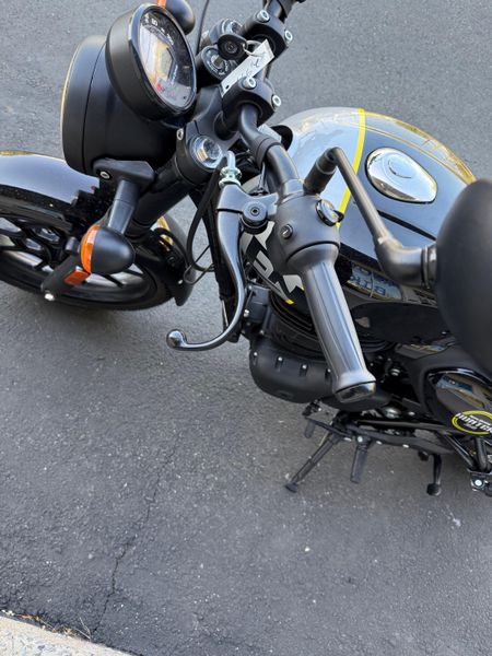 2023 Royal Enfield Hunter 350Image 6
