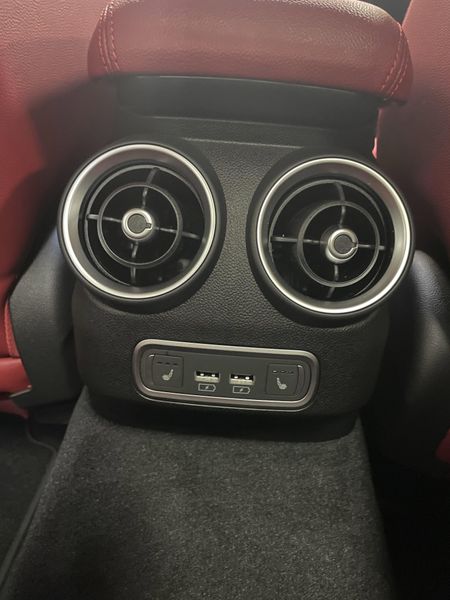 New 2025 Alfa Romeo Giulia AwdImage 18
