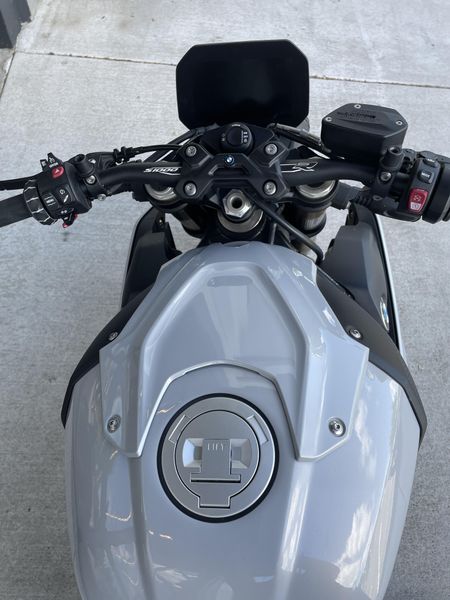 2022 S 1000 R