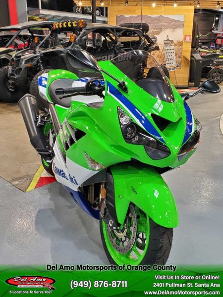 2024 Kawasaki ZX1400JRFNL-GN1  in a LIME GREEN/PEARL CRYSTAL WHITE/BLUE exterior color. Del Amo Motorsports of Orange County (949) 416-2102 delamomotorsports.com 