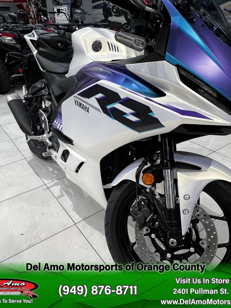 2025 Yamaha YZF-R3 ABSImage 3