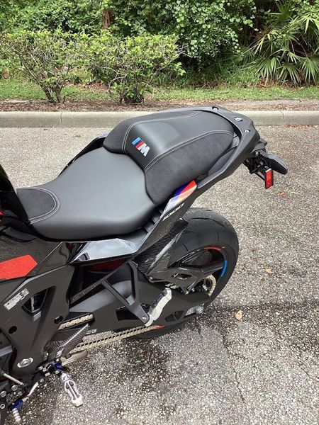 2025 BMW M 1000 XR 