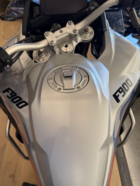 New 2025 BMW F 900 GS Adventure 