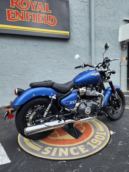 New 2024 Royal Enfield SUPER METEOR Image 6