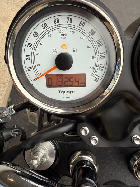 2013 Triumph Thruxton Thruxton & Special EditionsImage 5