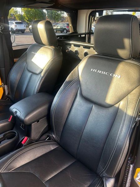 Used 2015 Jeep Wrangler JK RubiconImage 6