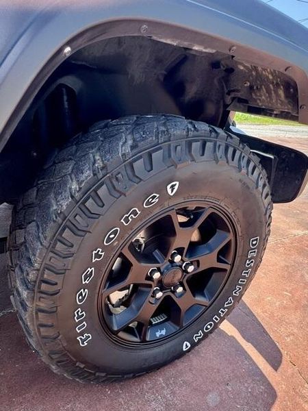 Used 2021 Jeep Wrangler Unlimited WillysImage 18