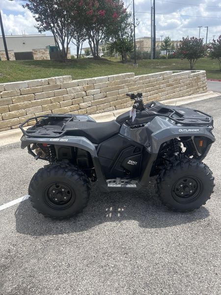 New 2026 Can-Am OUTLANDER DPS 700 Image 8