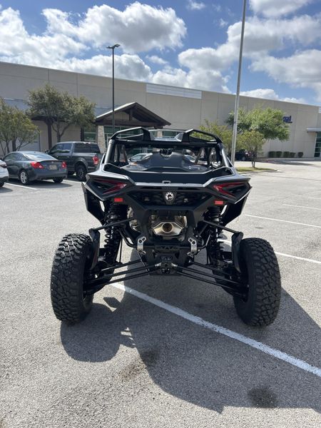 New 2026 Can-Am MAVERICK R X RS 999T DCT Image 6