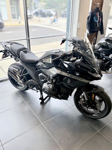 New 2026 BMW R1300RS 