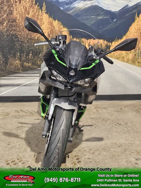 2024 Kawasaki NINJA 7 HYBRID ABSImage 7