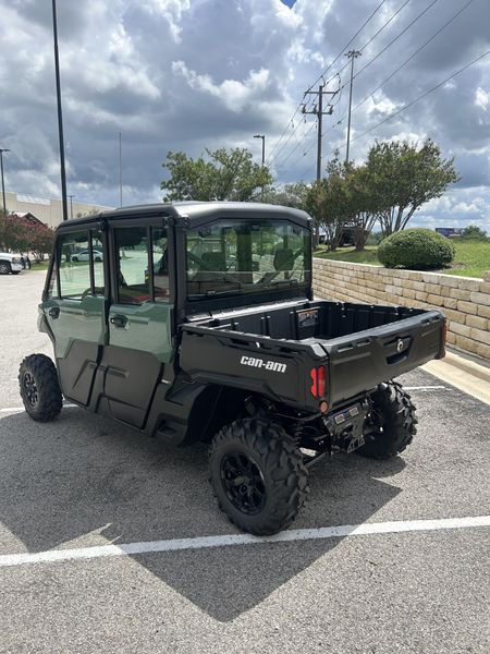 New 2026 Can-Am DEFENDER DPS MAX CAB HD10 Image 5