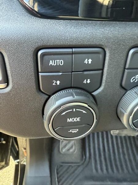 2024 Chevrolet Silverado 2500HD LT photo 22