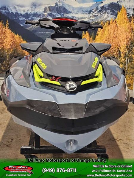 2024 Sea-Doo RXT-X 325 (SOUND SYSTEM) Image 4