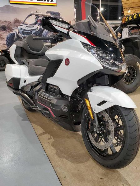Used 2024 Honda GOLDWING TOUR Image 2