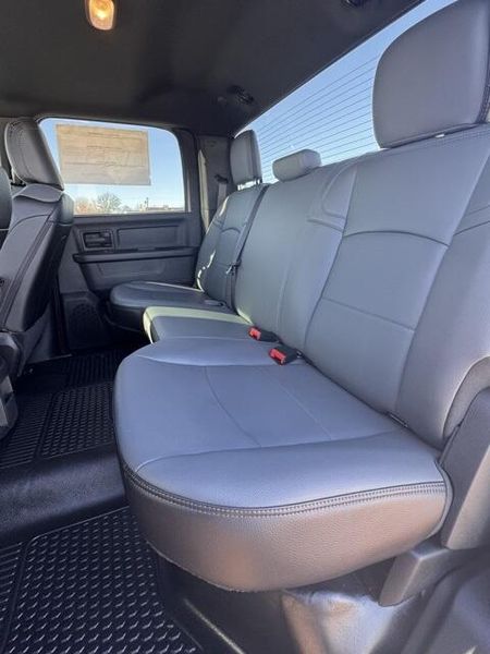 New 2025 RAM 2500 Tradesman Crew Cab 4x4 8