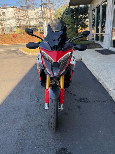 2023 Ducati Multistrada V4 Pikes PeakImage 3