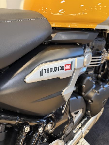2026 Triumph Thruxton 400