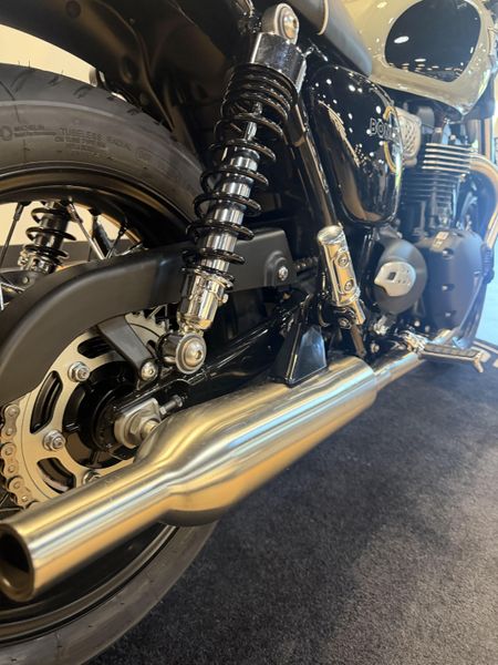 2026 Triumph Bonneville T100