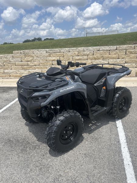 New 2026 Can-Am OUTLANDER DPS 700 Image 3