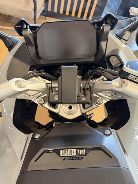 2026 BMW R 1300 RS.. DEMO!!