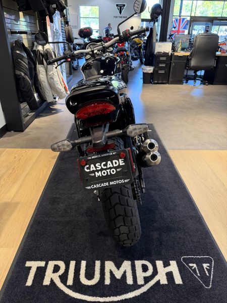 2027 Triumph Tracker 400
