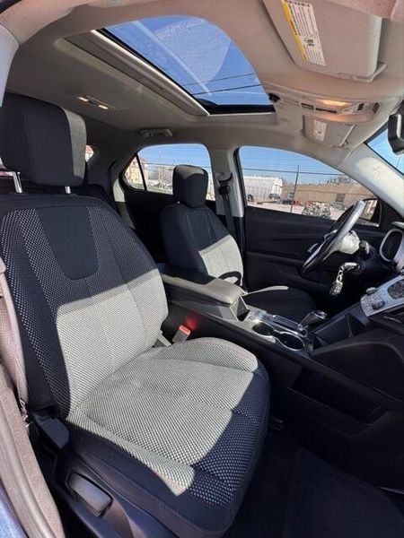 Used 2017 Chevrolet Equinox LTImage 13