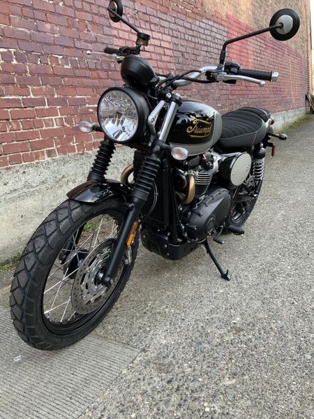 2025 Triumph SCRAMBLER 900 ICON