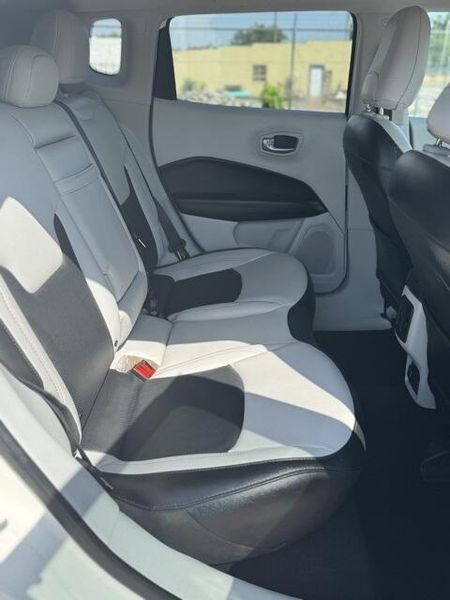 2020 Jeep Compass LimitedImage 18
