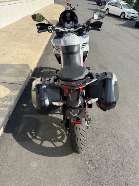 2019 Ducati  Mulstistrada 950,  Image 4