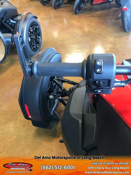 2023 Can-Am F1PC  in a CUSTOM/BLACK exterior color. Del Amo Motorsports of Long Beach (562) 362-3160 delamomotorsports.com 