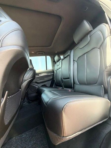 New 2026 Jeep Grand Cherokee 85th Anniversary Edition 4x4Image 11