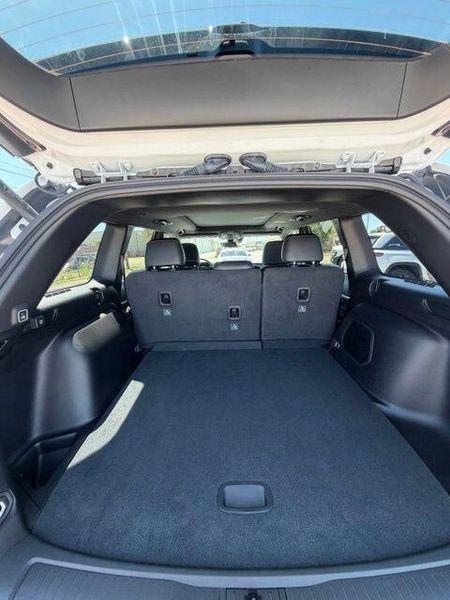New 2026 Jeep Grand Cherokee 85th Anniversary Edition 4x4Image 8