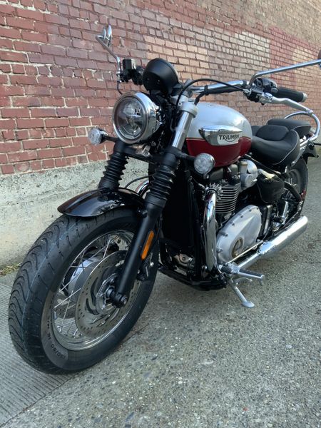 2025 Triumph BONNEVILLE SPEEDMASTER