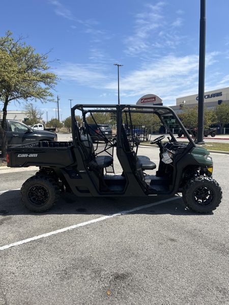 New 2026 Can-Am DEFENDER MAX DPS HD7 Image 8