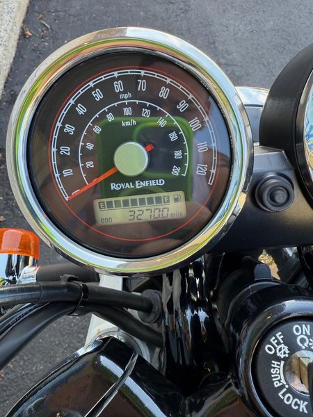 2022 Royal Enfield INT 650Image 5