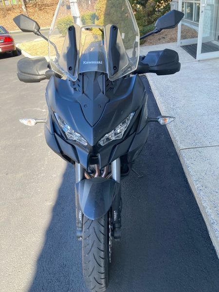 2019 Kawasaki Versys 1000 SE LT+ in a BLACK exterior color. Cross Country Powersports 732-491-2900 crosscountrypowersports.com 