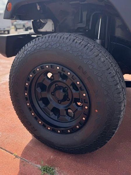 Used 2017 Jeep Wrangler Unlimited SportImage 14