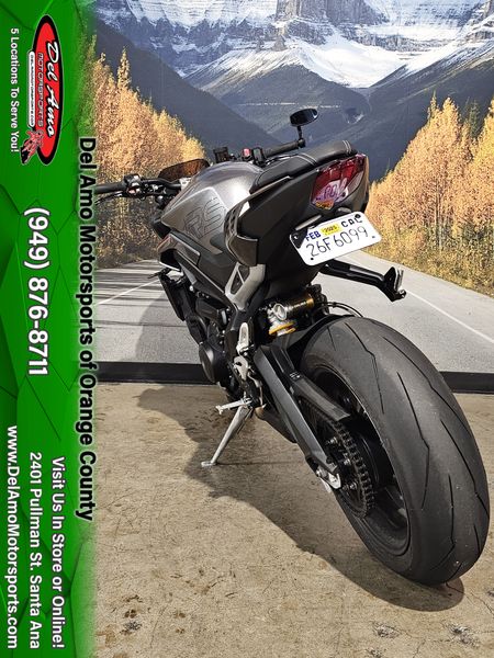 2024 Triumph Street Triple 765 RSImage 6