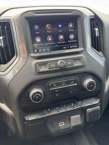 2020 Chevrolet Silverado 1500 CustomImage 18