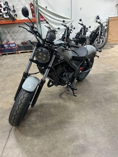 New 2026 Honda REBEL 300 ECLUTCH Image 7