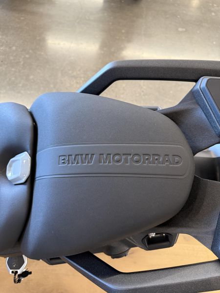 2026 BMW R 1300 RS.. DEMO!!