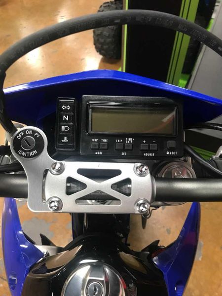 Used 2024 Suzuki DR-Z400SM CA Image 9