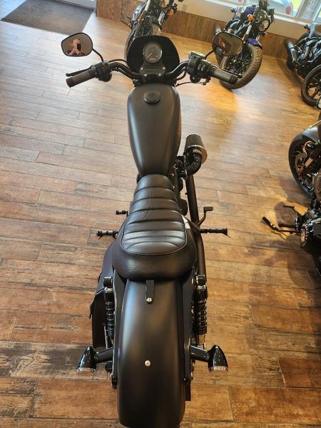 2013 Harley-Davidson Sportster 883 Image 3