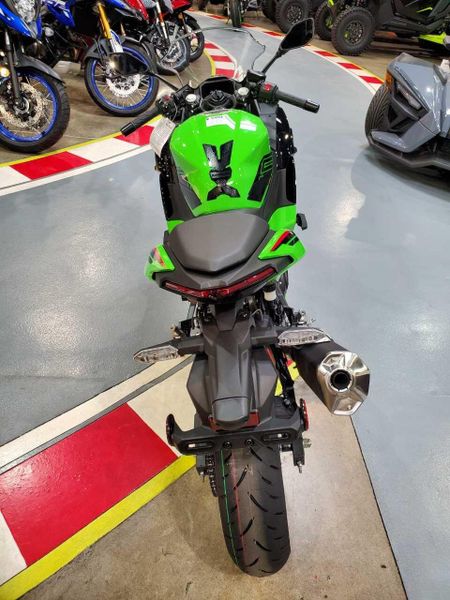 New 2024 Kawasaki NINJA 500 KRT SE ABS Image 8