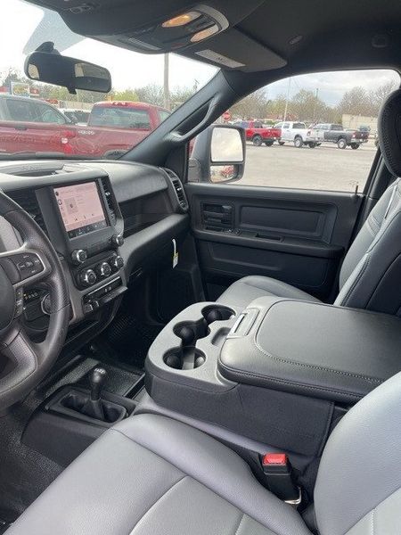 2024 RAM 3500 Tradesman Crew Cab 4x4 8