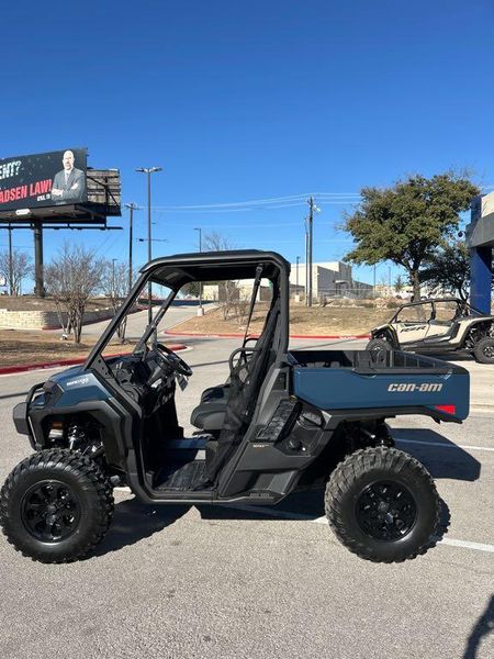 New 2026 Can-Am DEFENDER XT HD11 Image 4
