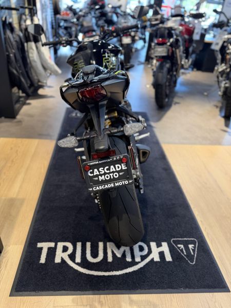 2025 Triumph Street Triple 765 RS - PHANTOM BLACK.. DEMO!!